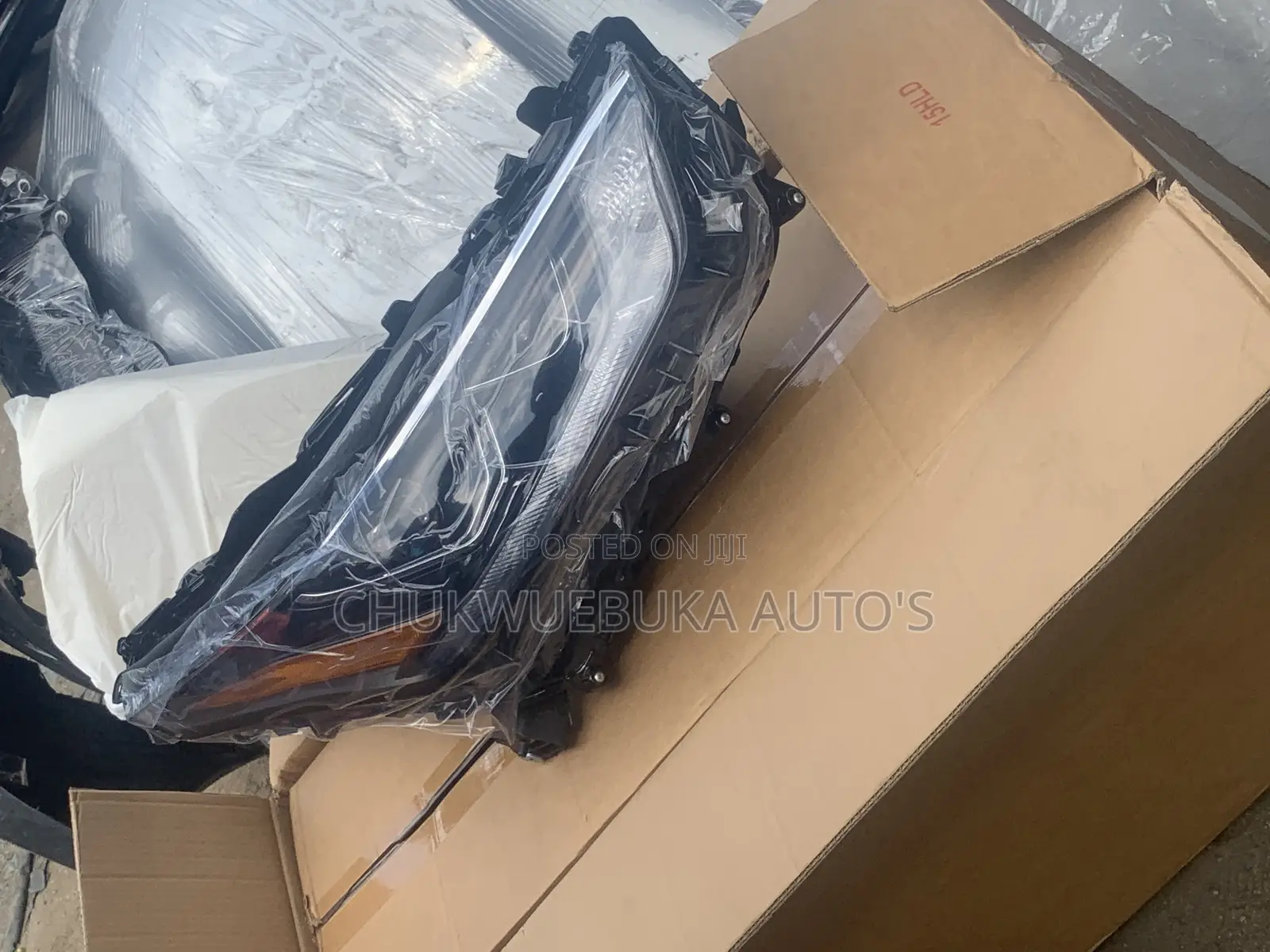 Headlight Highlander 2023