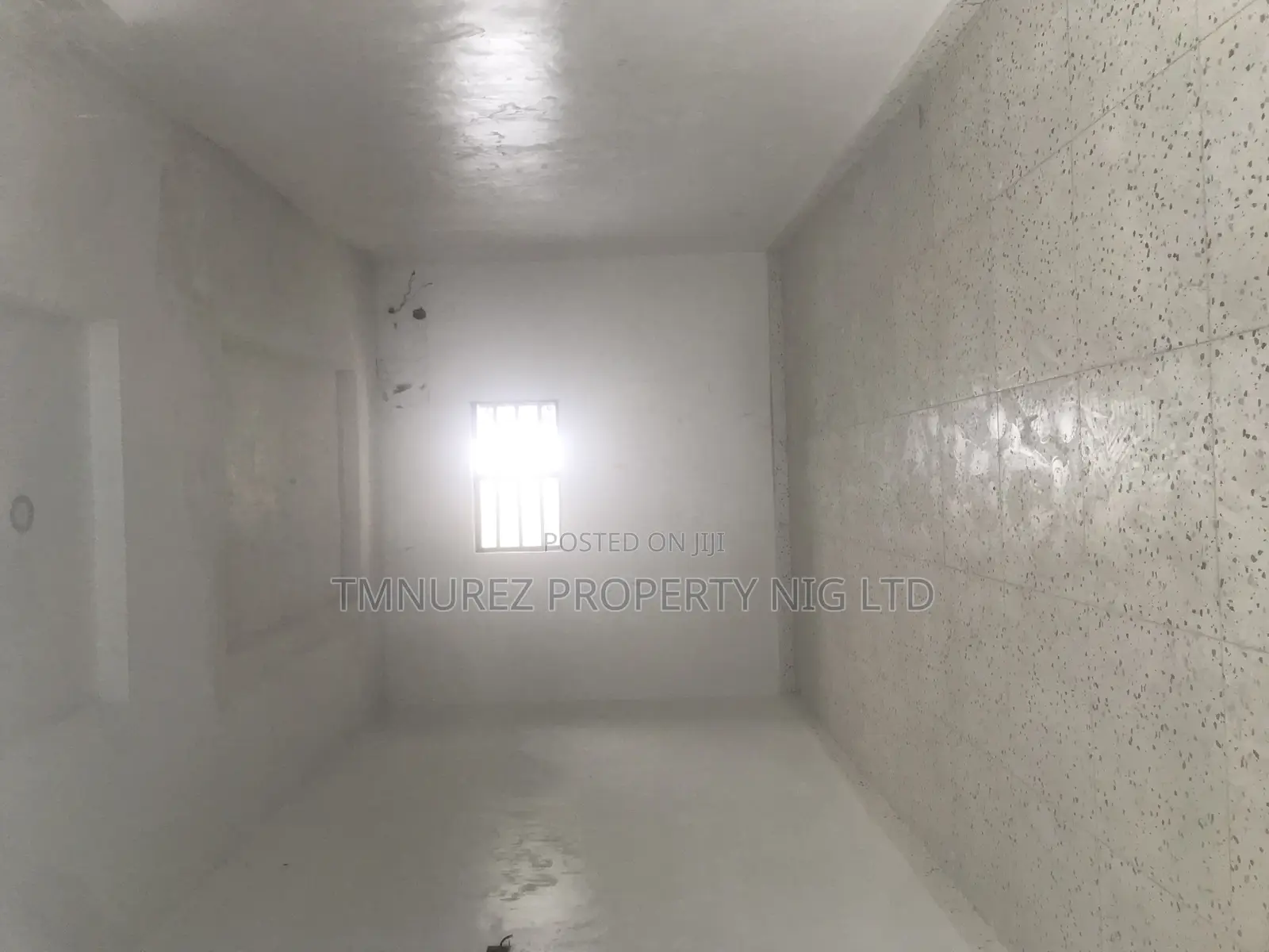 Groundfloor Shop for Rent at Orchild Road Lekki