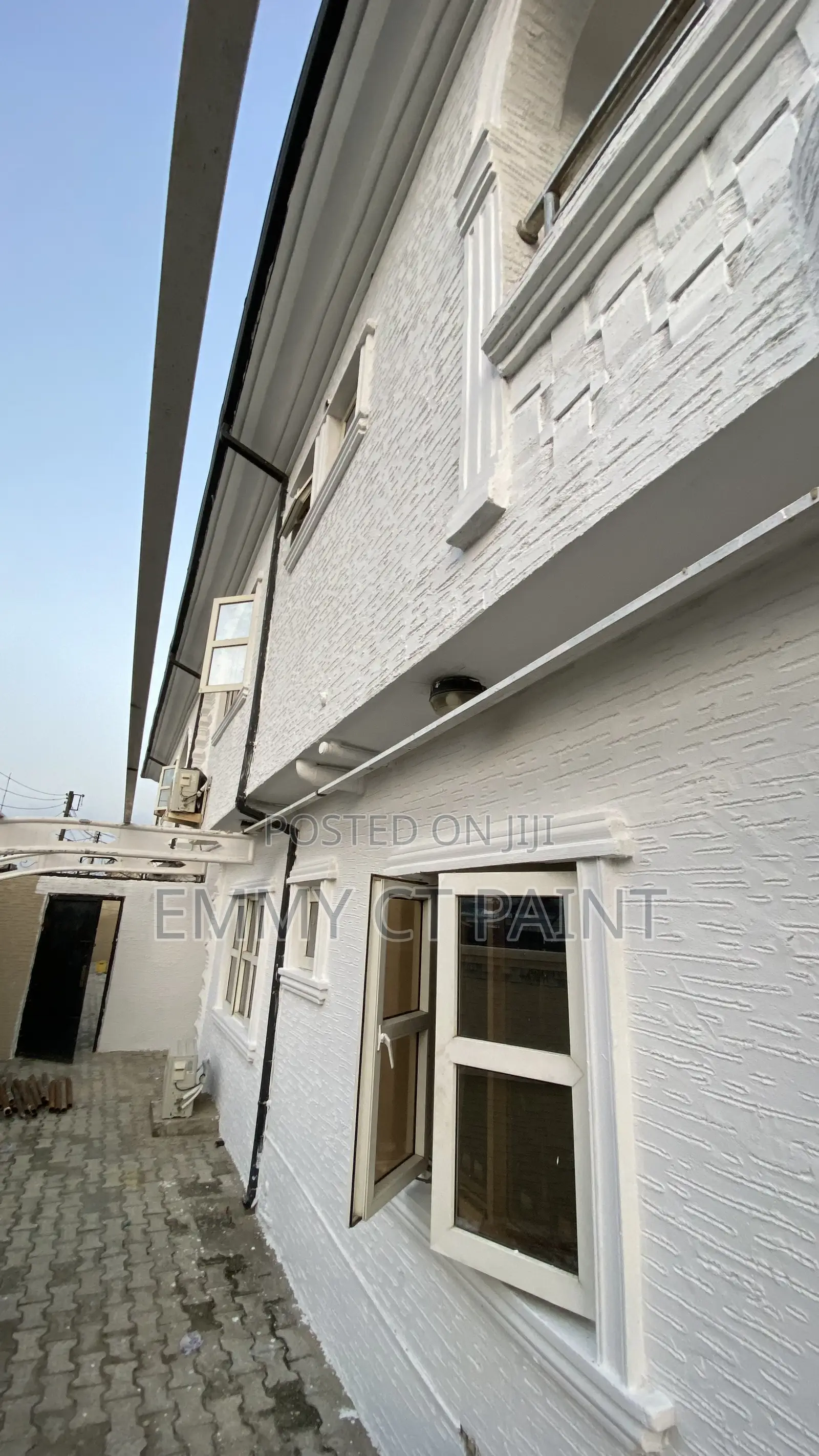 White Gravitex Paint