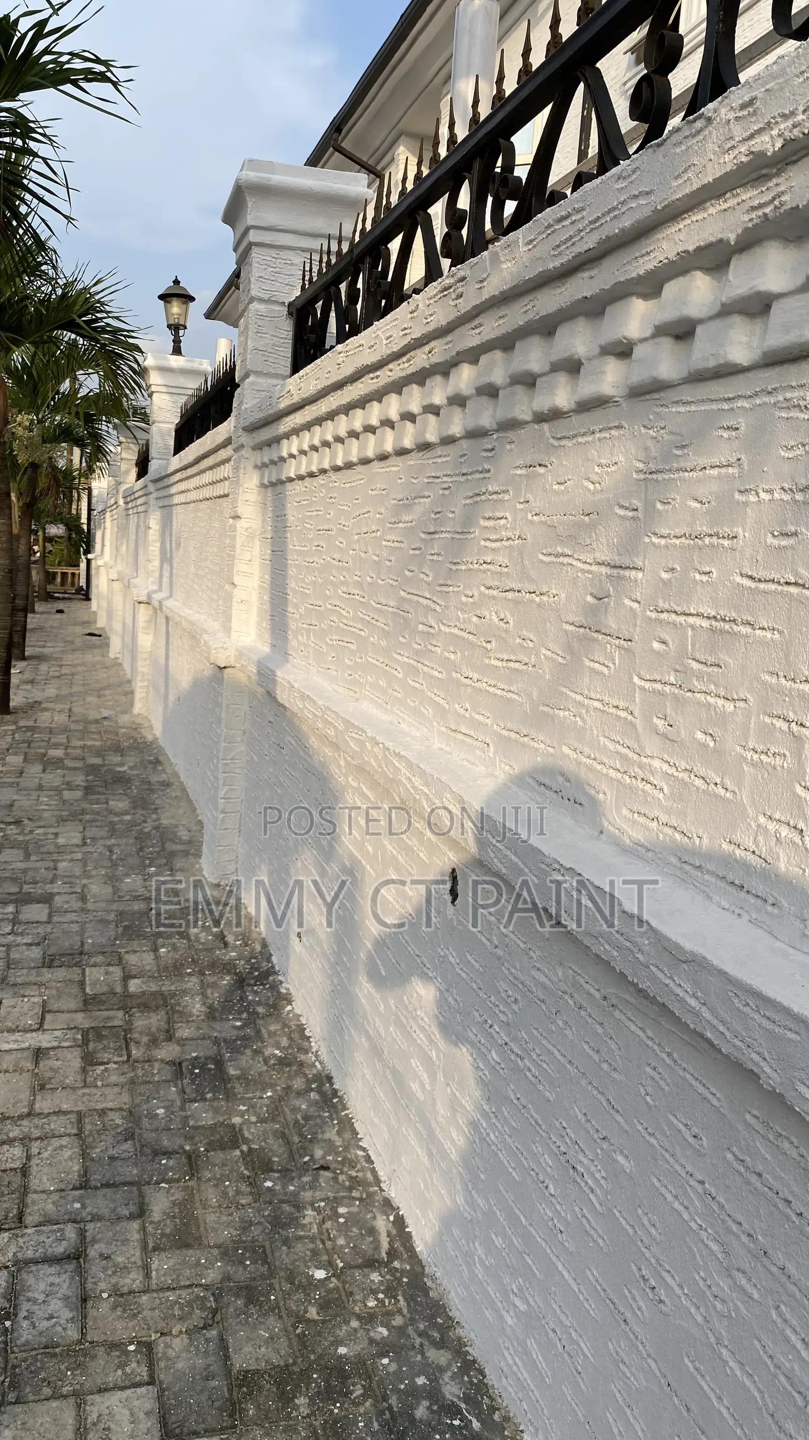 White Gravitex Paint