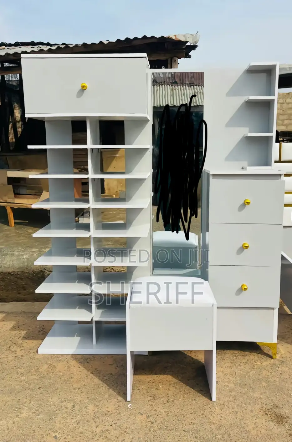 Shoe Rack and Dresser Table