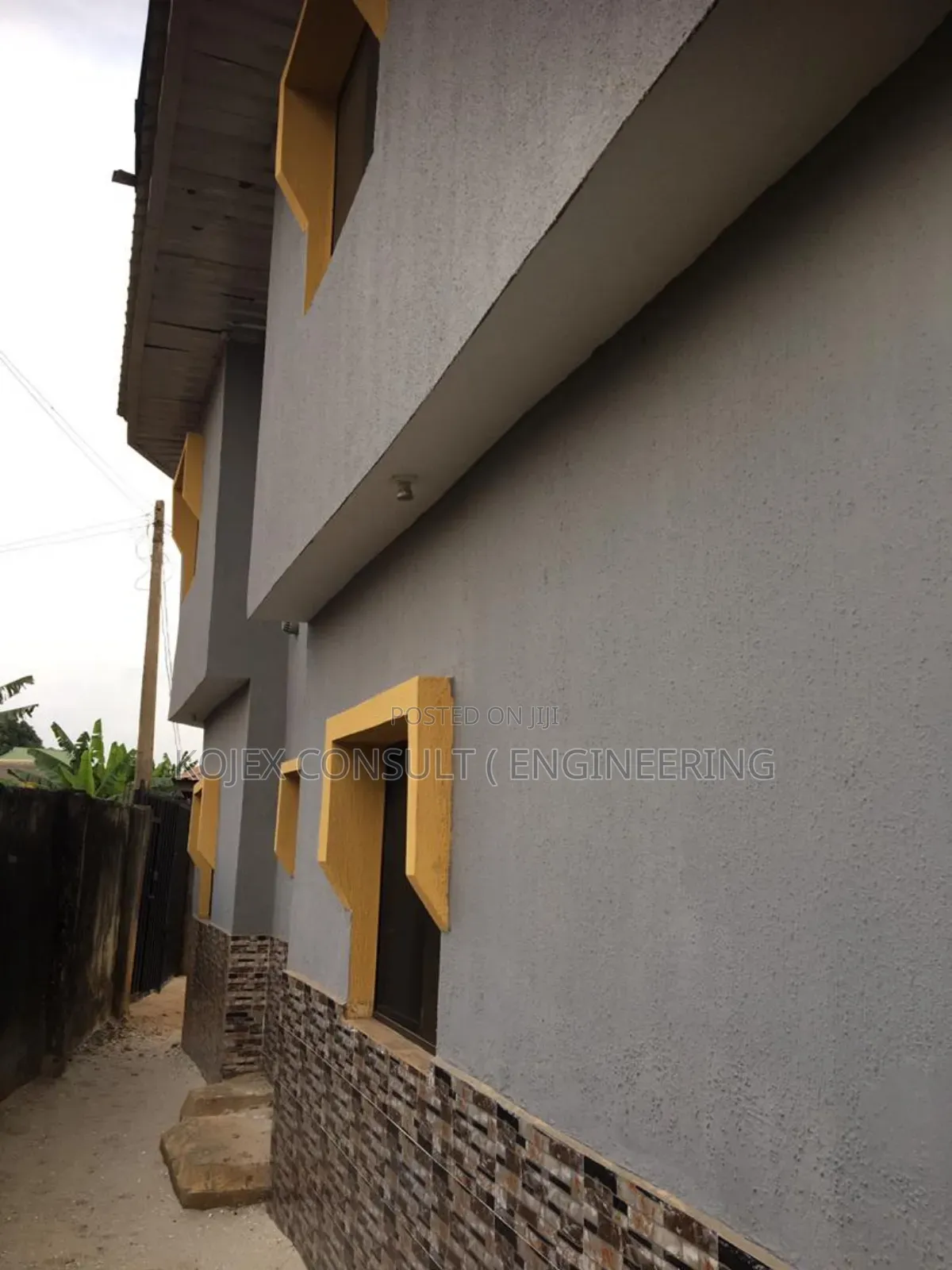 2bdrm Block of Flats in Iyesi, Ilogbo Eremi for sale