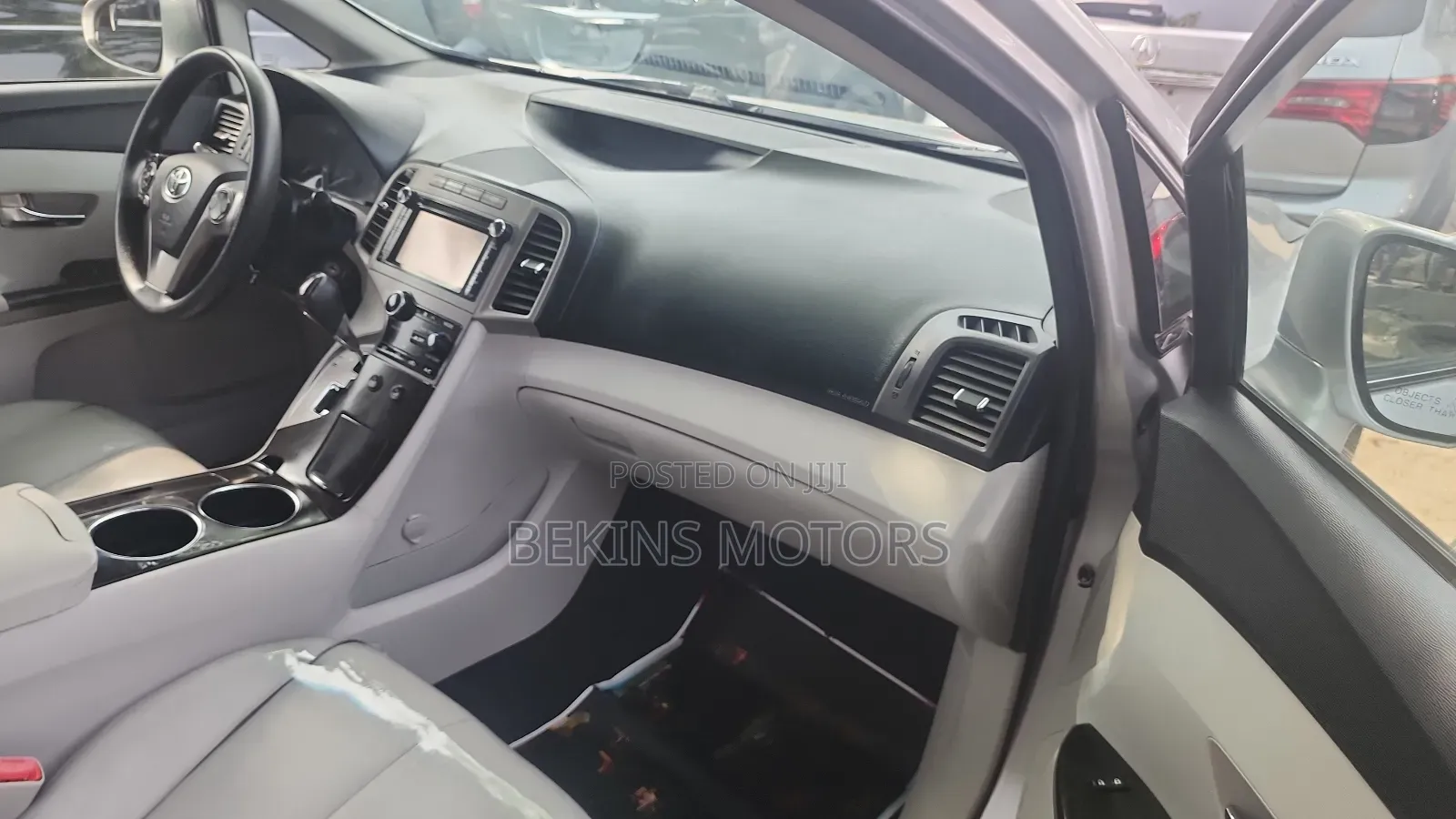 Toyota Venza 2015 Silver