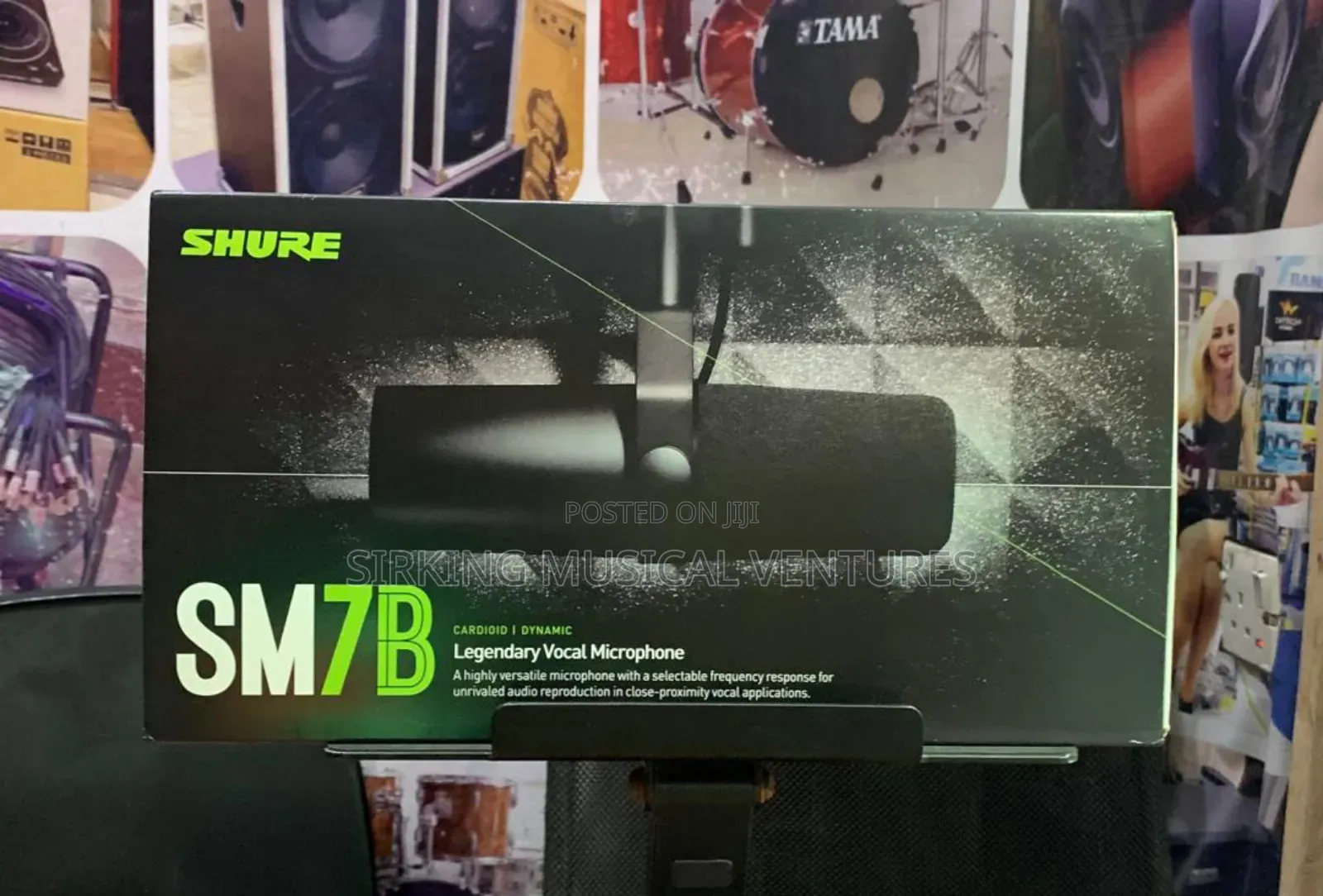 Shure Sm7b Vocal Dynamic Microphone for Broadcast, Podcast
