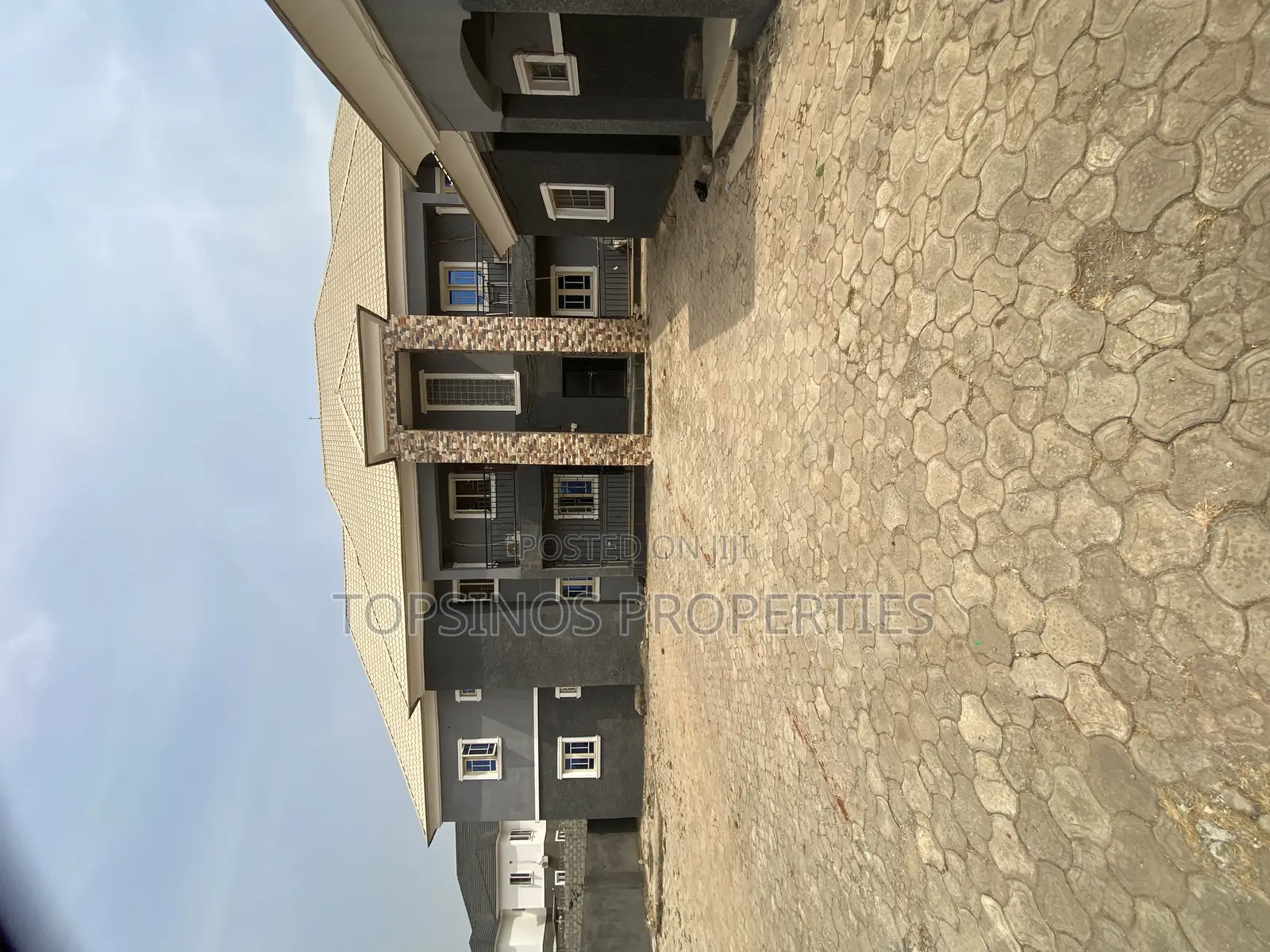 3bdrm Block of Flats in Dawaki for rent