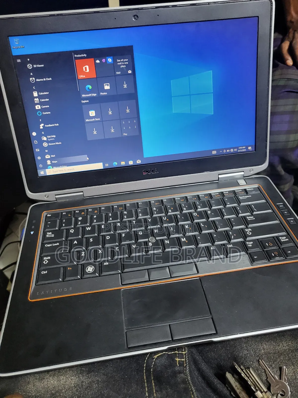 Laptop Dell Latitude 12 7250 4GB Intel Xeon HDD 500GB