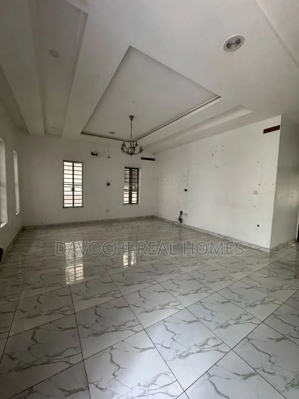 5bdrm Duplex in Chevron, Lekki for rent