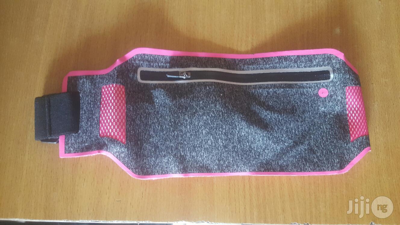 Waist Phone Puoch