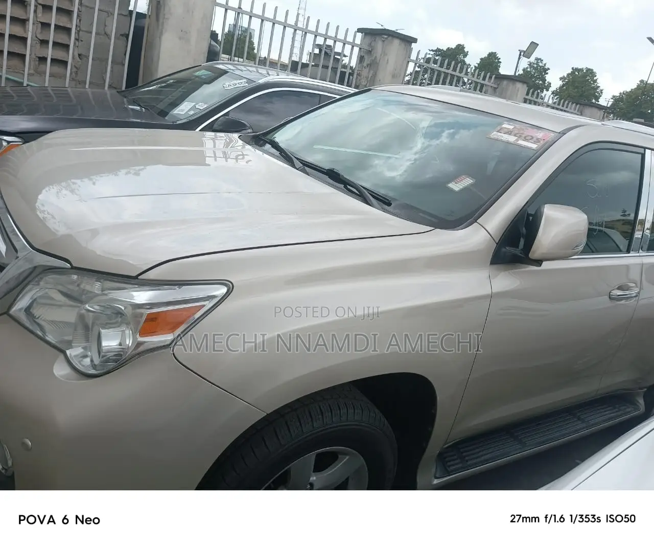 Lexus GX 460 2012 Gold