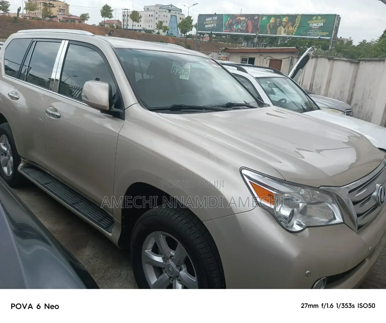 Lexus GX 460 2012 Gold