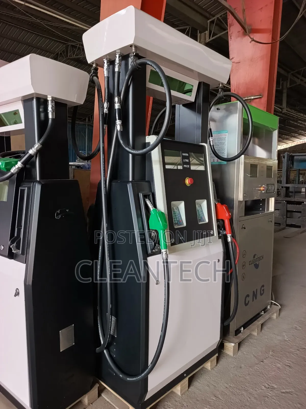 Four Nozzle Fuel Dispenser