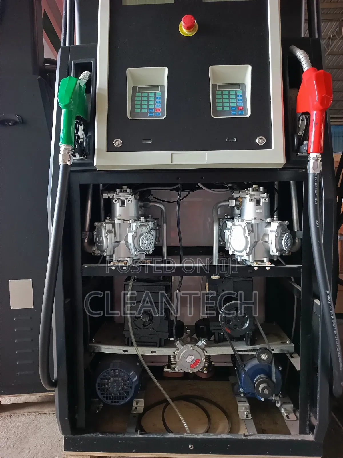Four Nozzle Fuel Dispenser