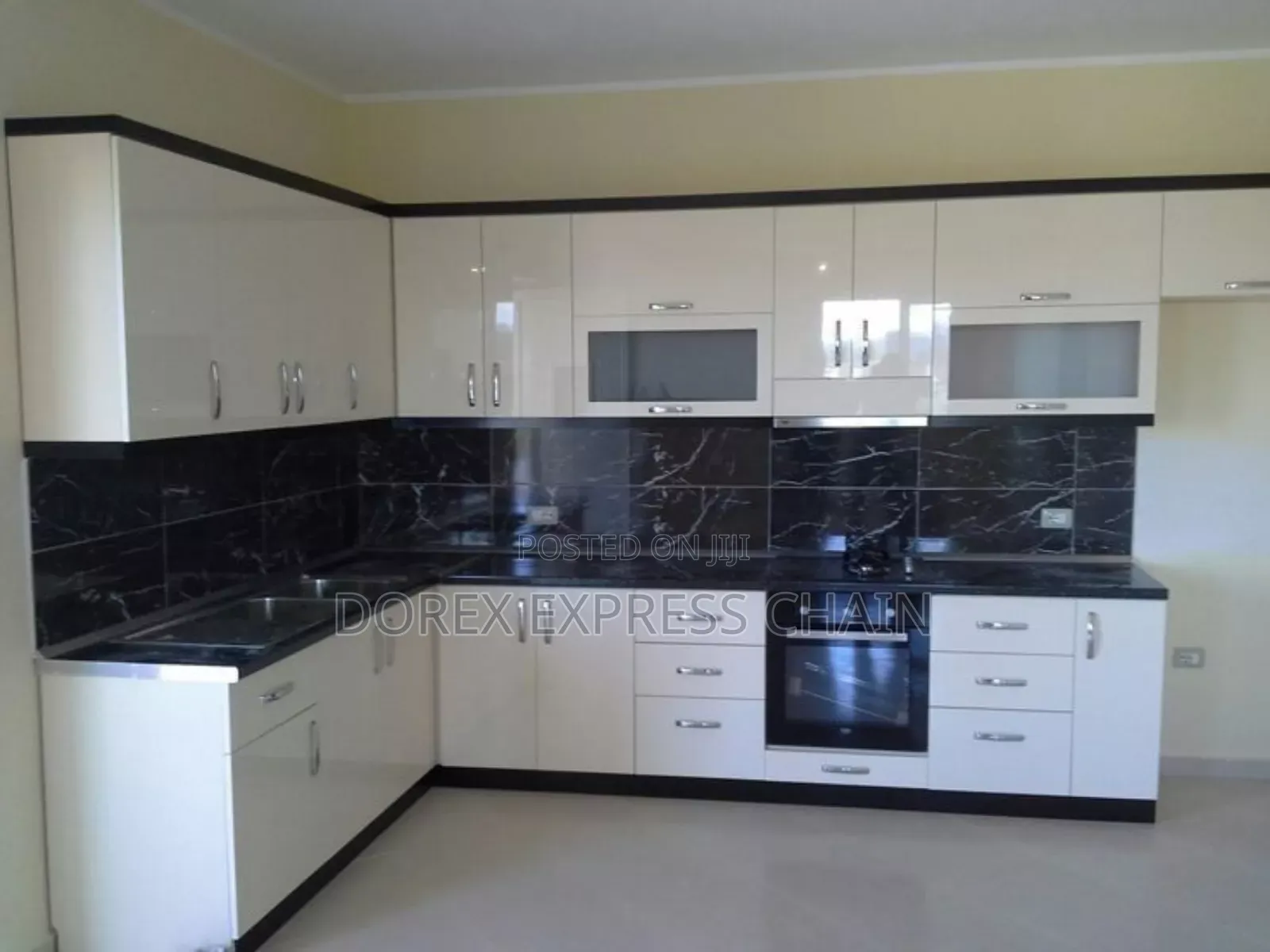 Your Kitchen Opinion In 5 Shades!
