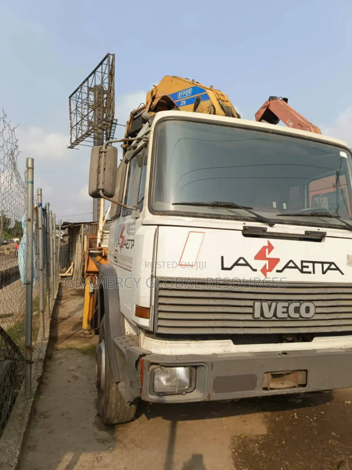 Foreign Used 18 Tons Hiab Crane Self Loader for Sale