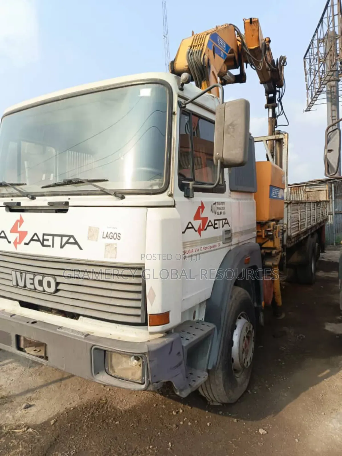 Foreign Used 18 Tons Hiab Crane Self Loader for Sale