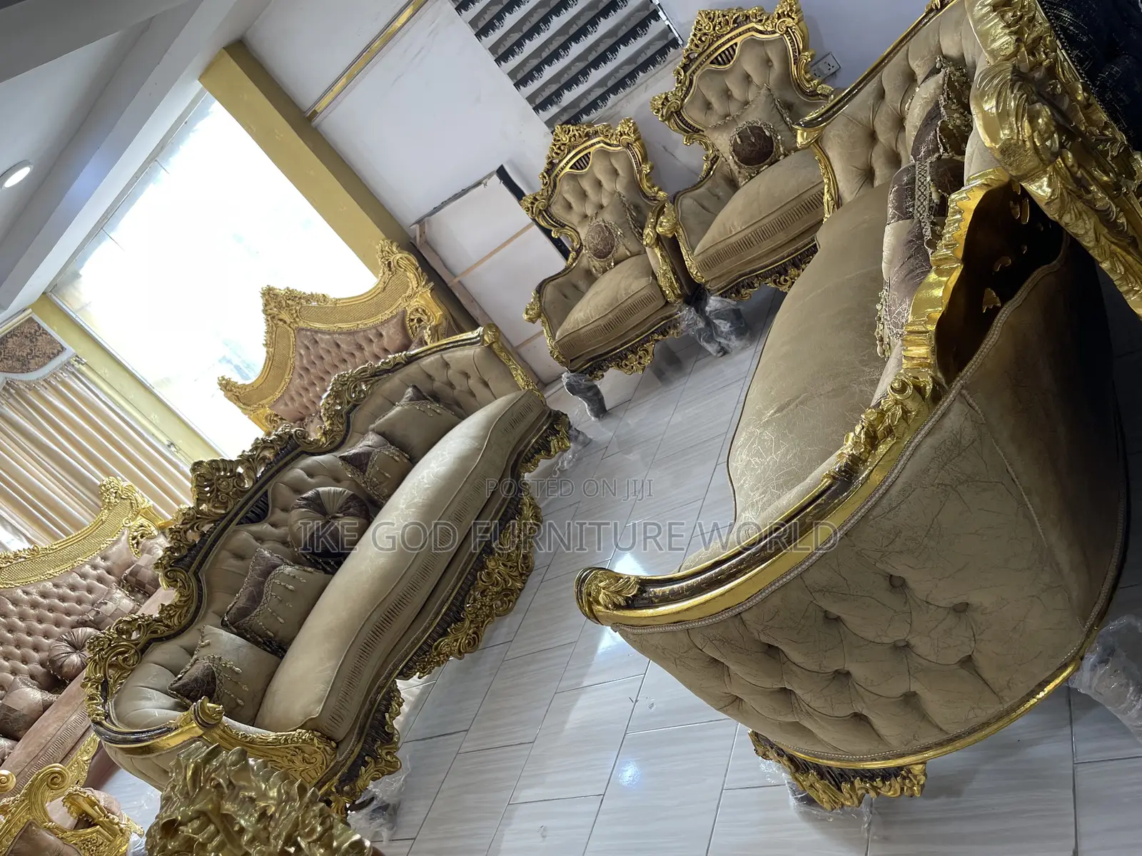 High Quality 8seater Imported Royal Fabric Sofa Chair
