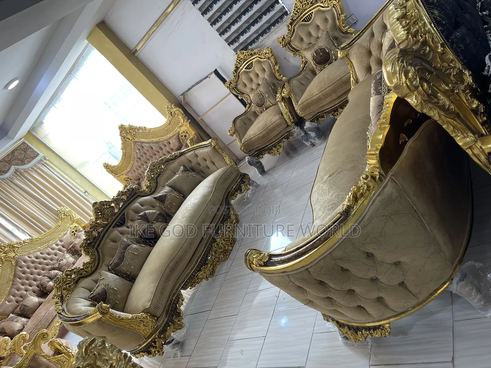 High Quality 8seater Imported Royal Fabric Sofa Chair