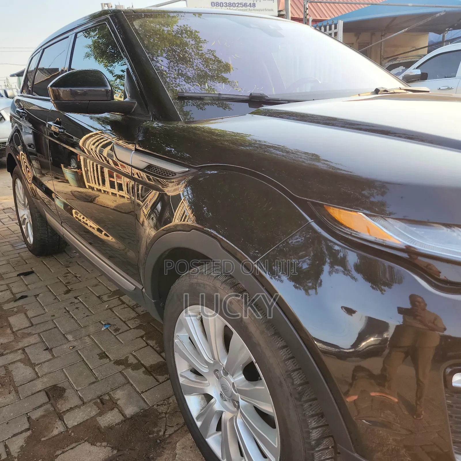 Land Rover Range Rover Evoque SE 4x4 5-Door 2017 Black