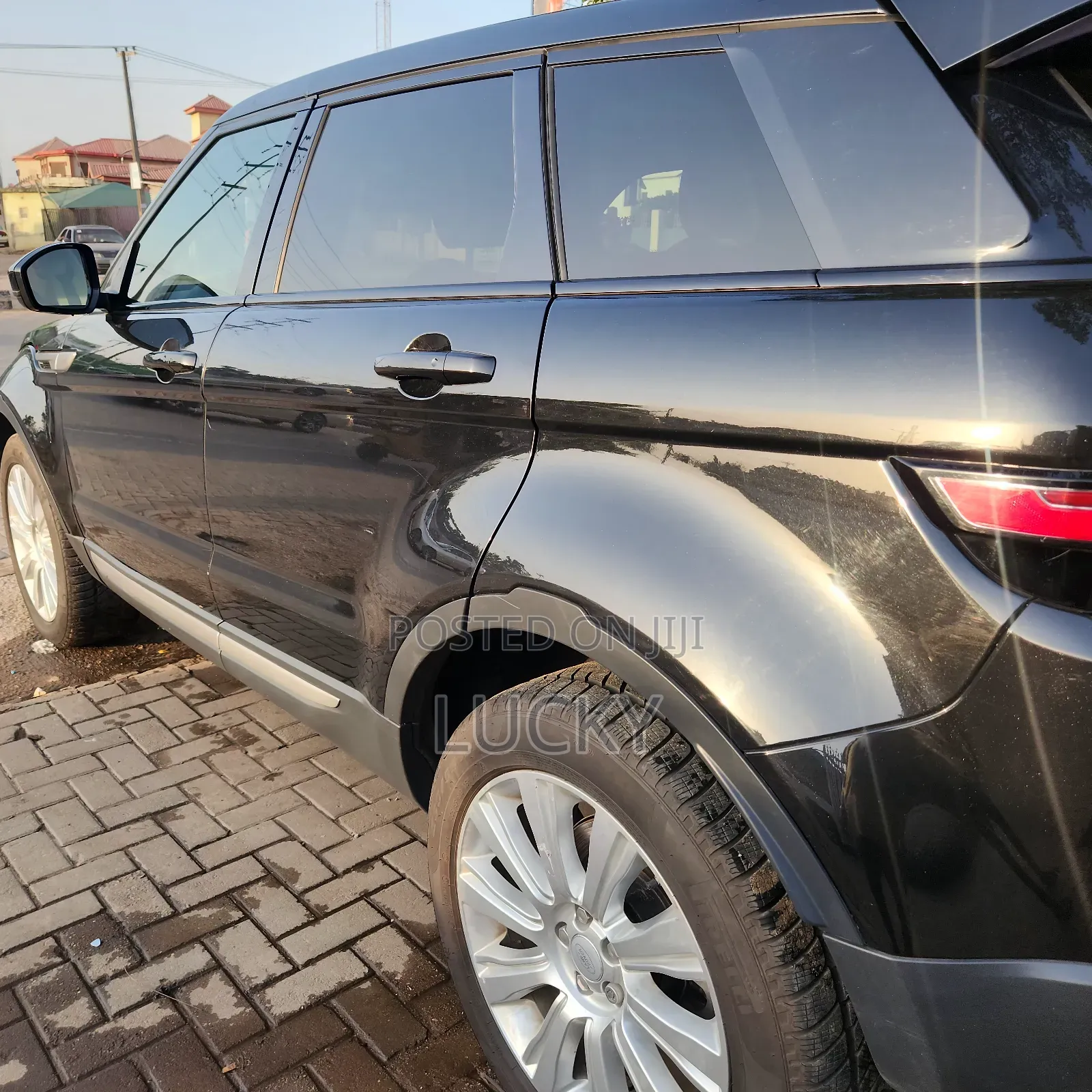 Land Rover Range Rover Evoque SE 4x4 5-Door 2017 Black