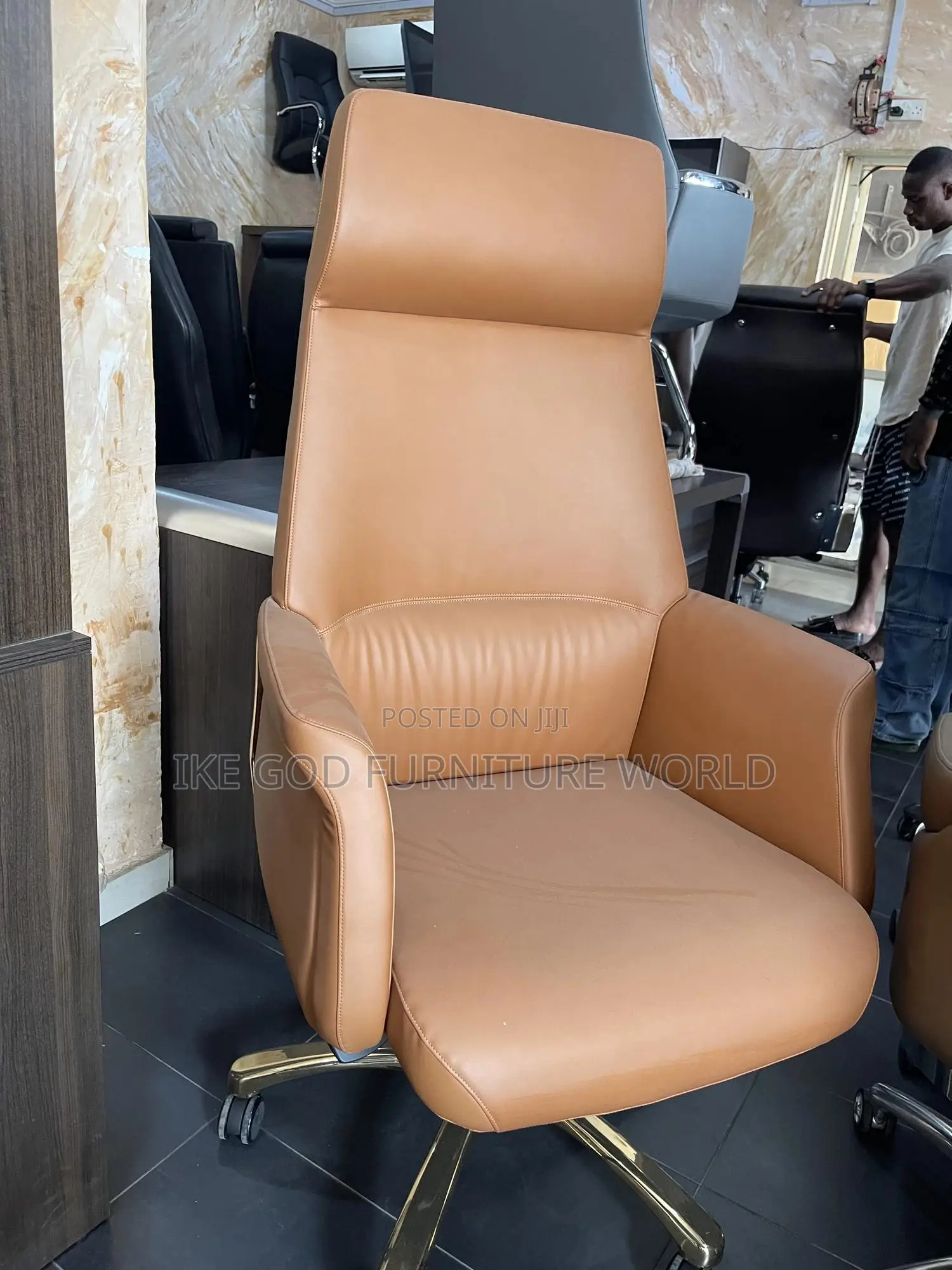 High Quality Imported Office Executive Swivel Chair