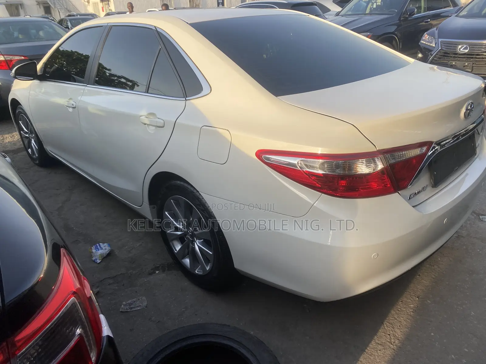 Toyota Camry 2017 White