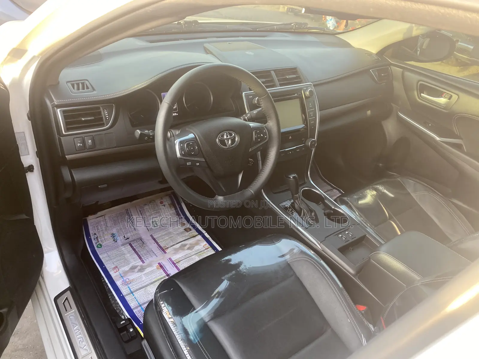 Toyota Camry 2017 White