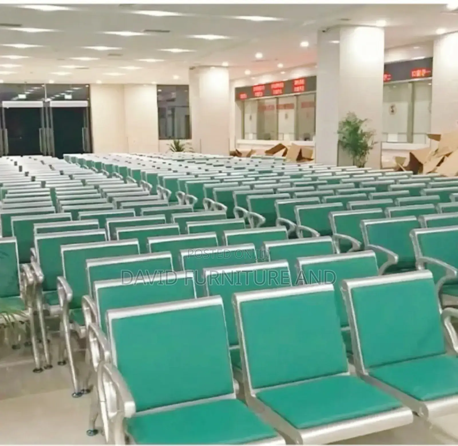 Premium Waiting Seat
