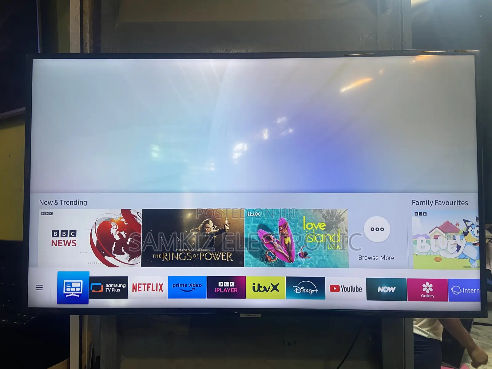 Samsung 43 Inches Full Smart Uhd Tv (Direct Uk Used)