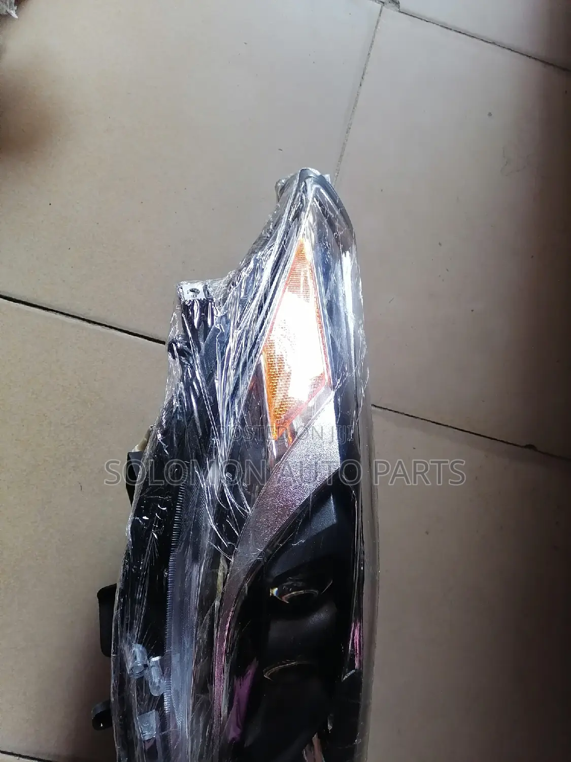 Headlamp Avalon 2014 2015 2017 Passenger Side Available
