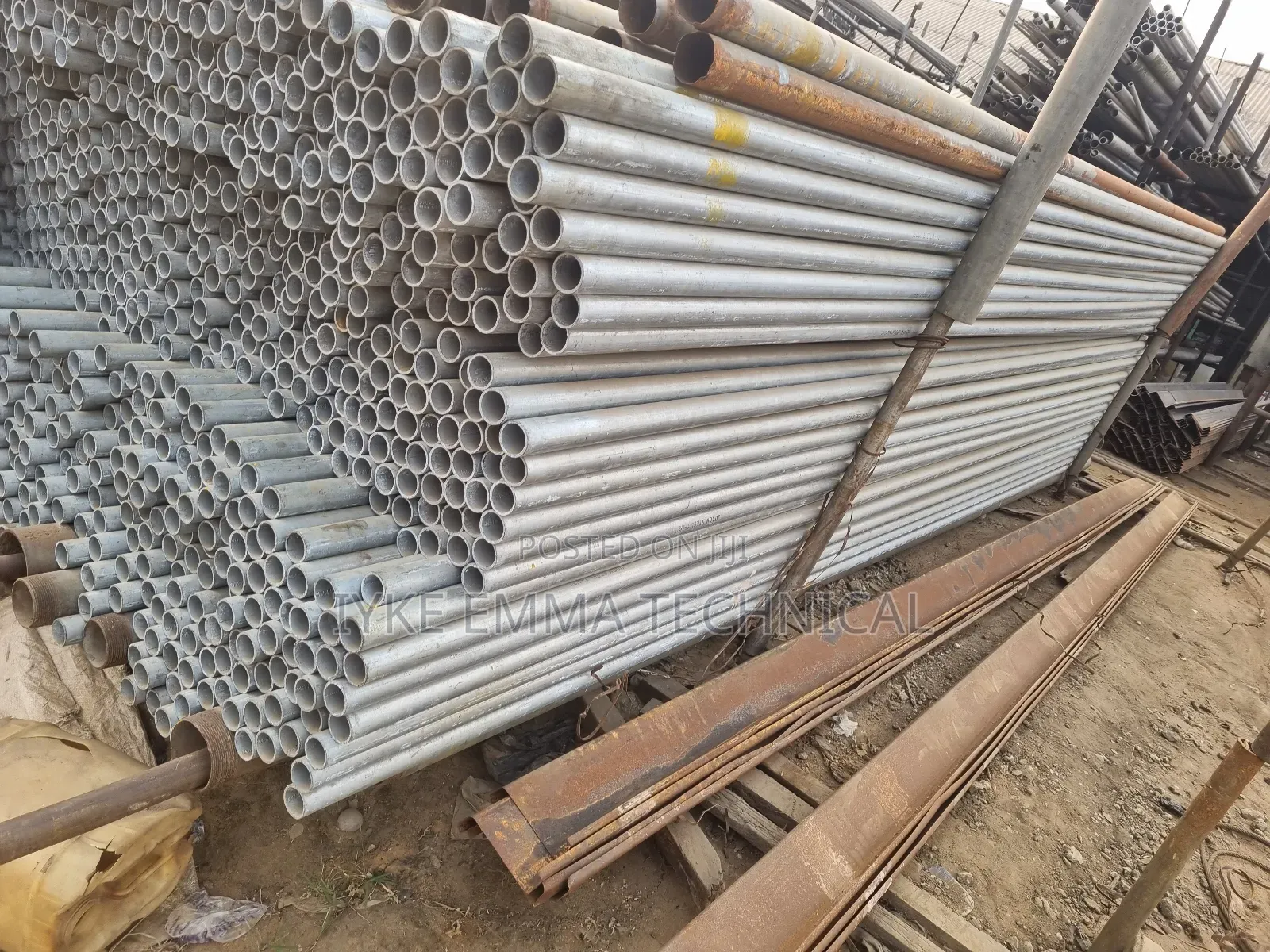 6mtr X 4mm Hot Dip Galvanised Scaffold Pipe / Tube