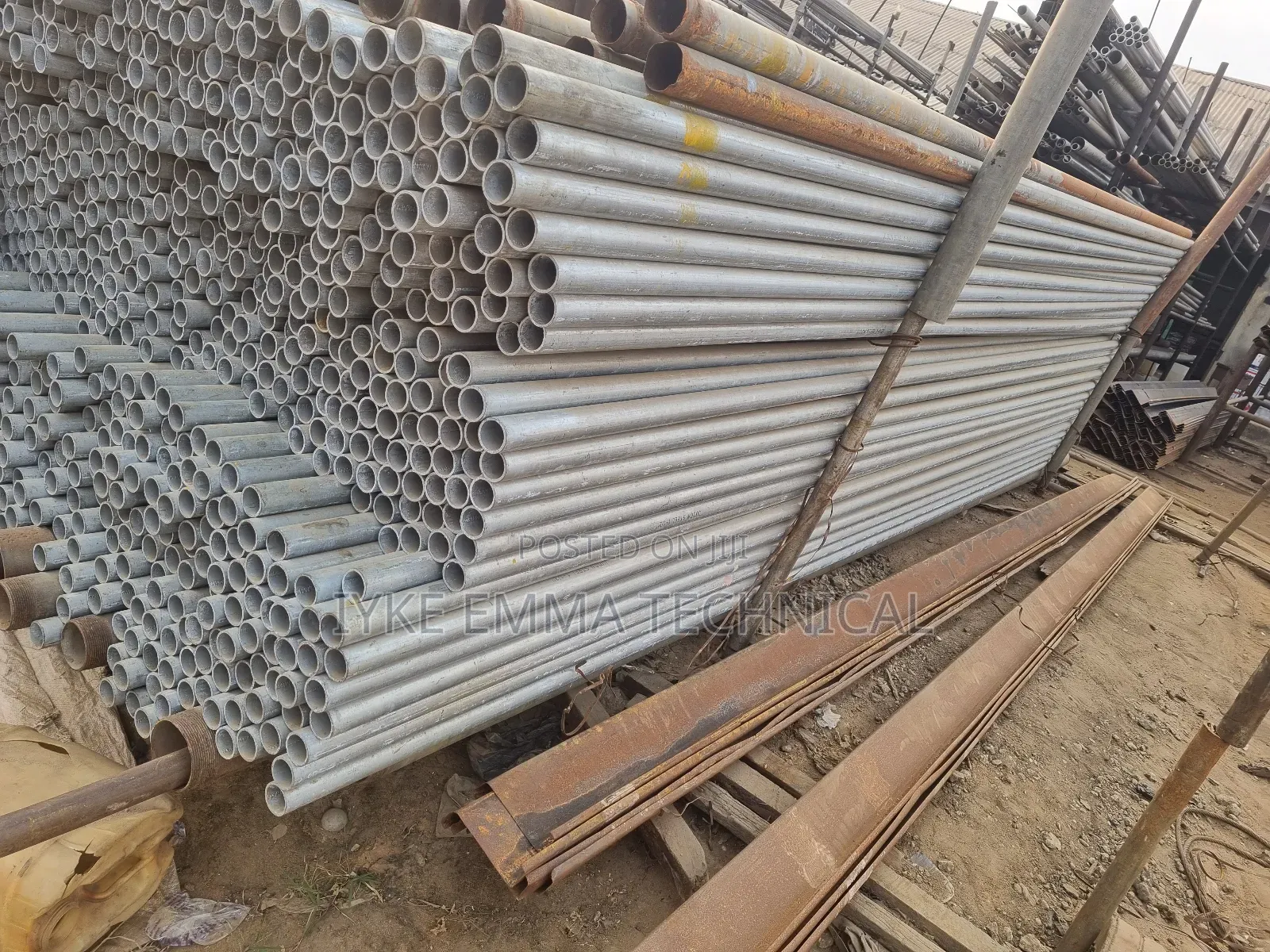 6mtr X 4mm Hot Dip Galvanised Scaffold Pipe / Tube