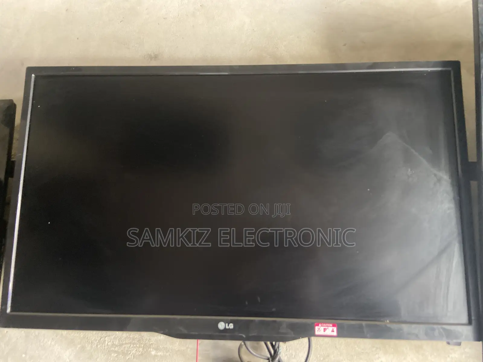 32 Inch Lg Led Non Smart Tv (Direct Uk Used)