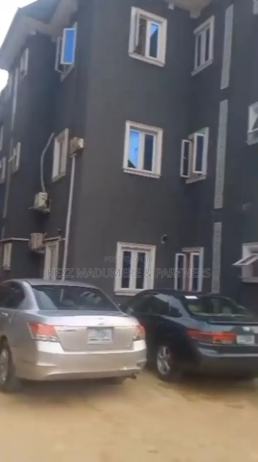 20bdrm Block of Flats in Cedarwood Estate for sale