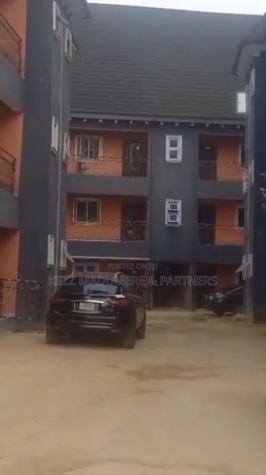 20bdrm Block of Flats in Cedarwood Estate for sale