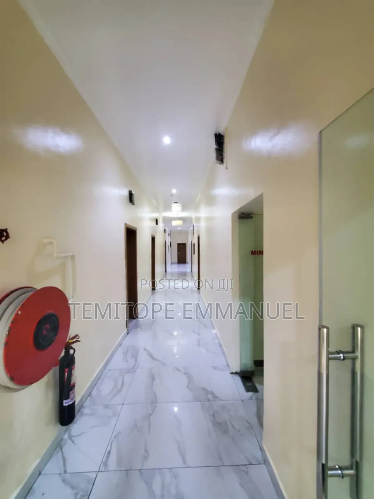 Commercial 82room Hotel on 3666sqm Land C of O