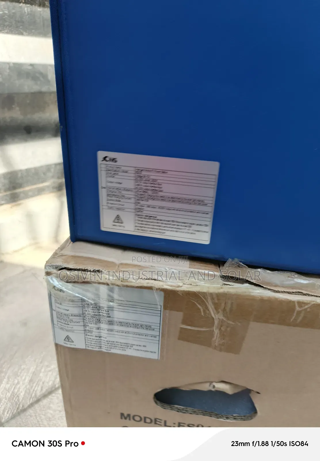 1800w JCNS Solar Generator With 320w Double Panel 52v