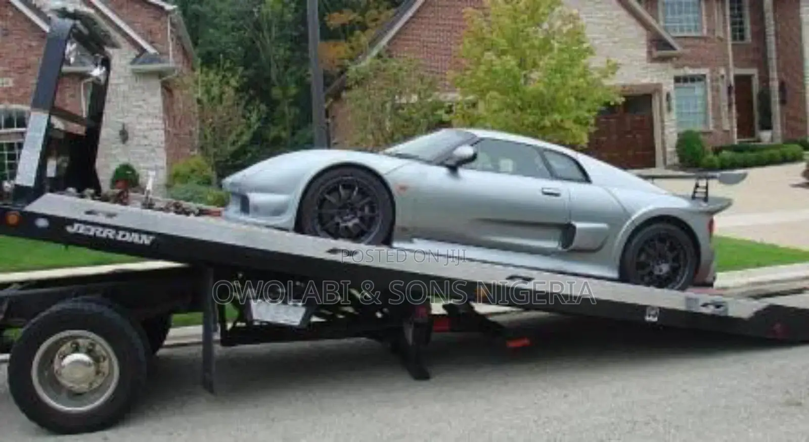 Flat Bed Towing Van