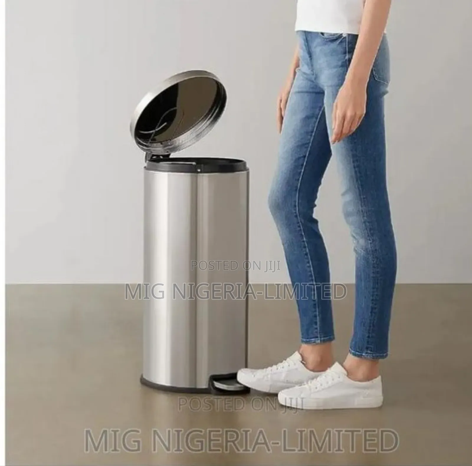 Stainless Steel 30l Pedal Dustbin With Inner Bucket