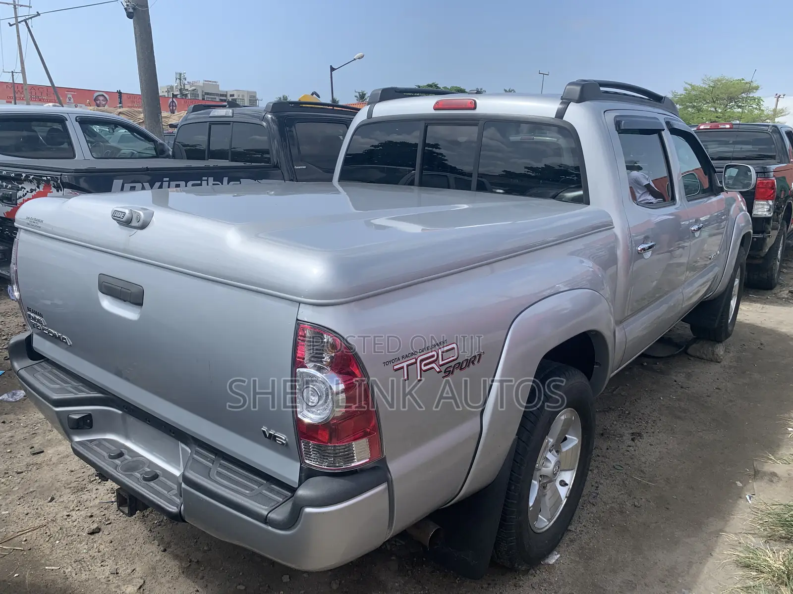 Toyota Tacoma Access Cab V6 Automatic 2011 Silver