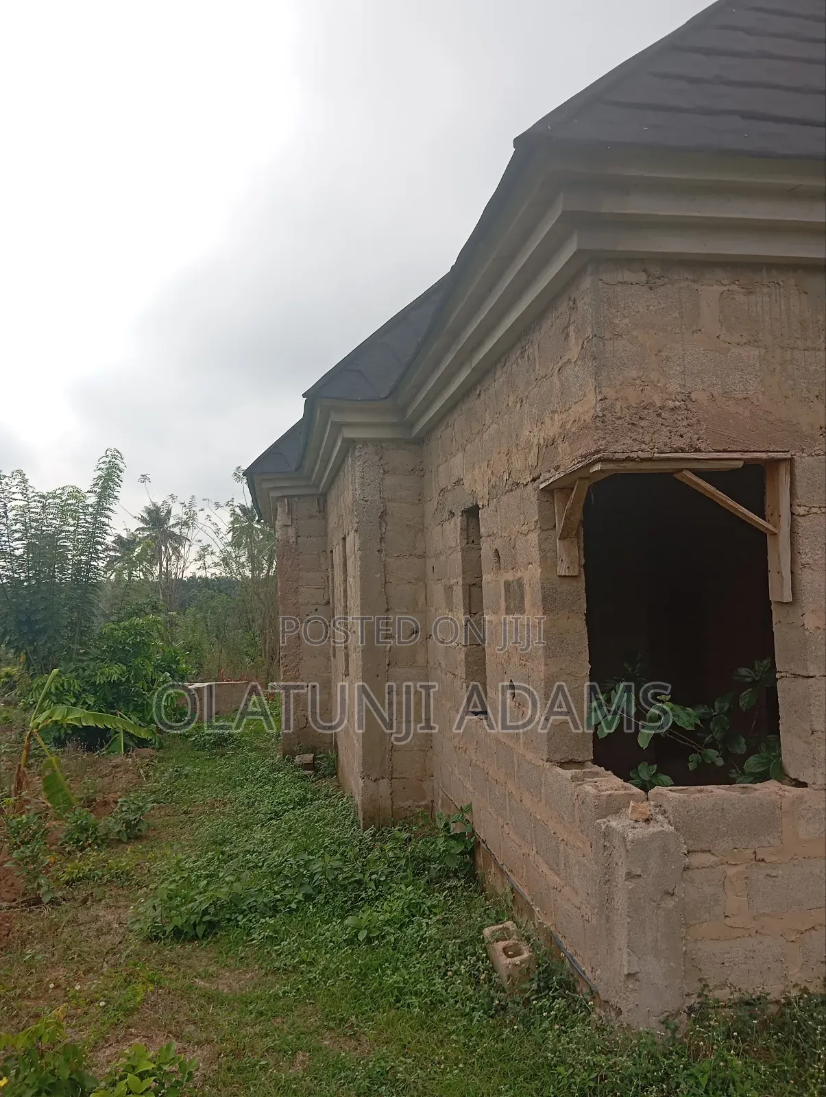 Uncompleted 3bdrm Bungalow In Kuliya Kobo, Osogbo For Sale