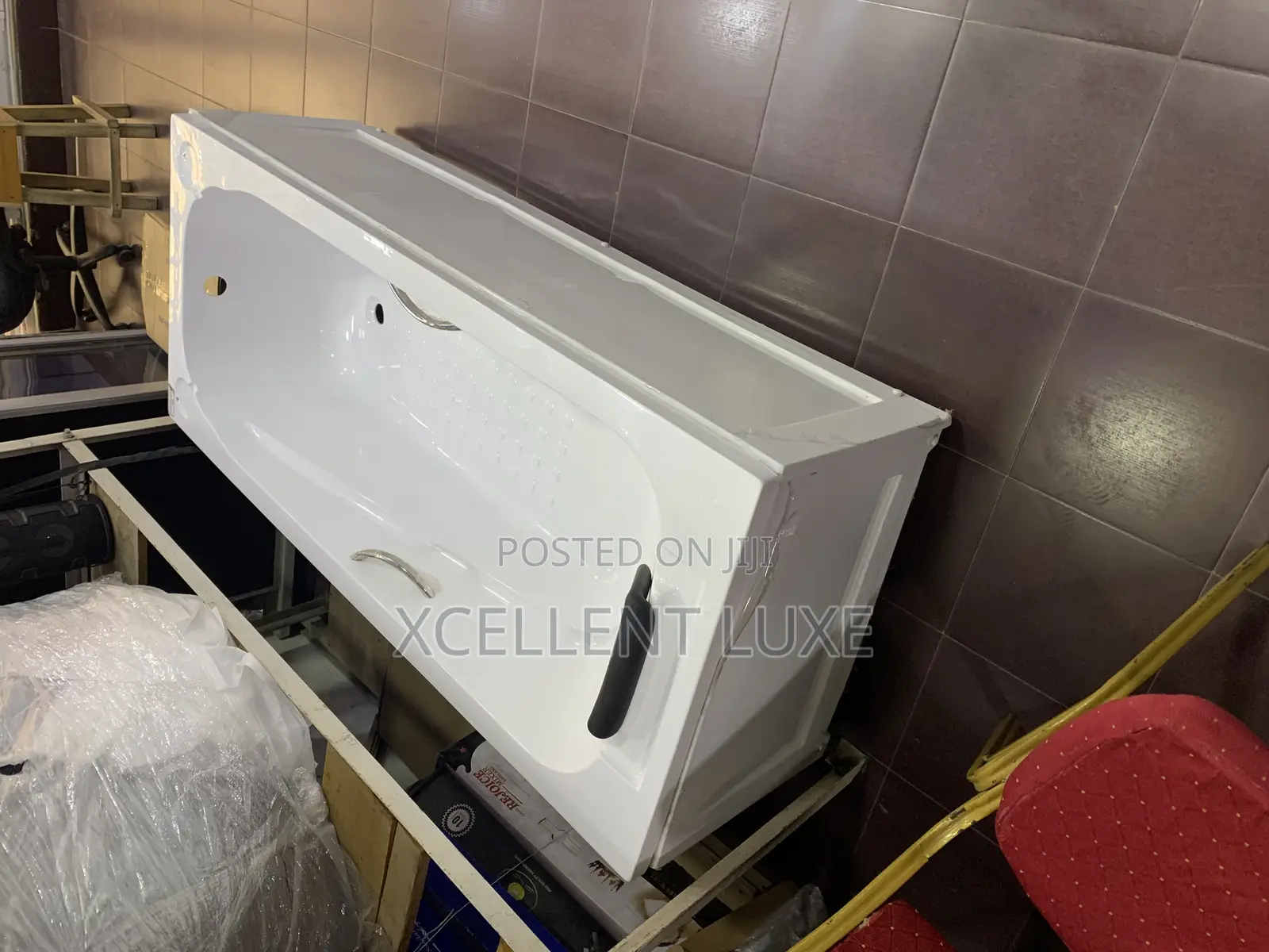 Fiber Panel Bathtub