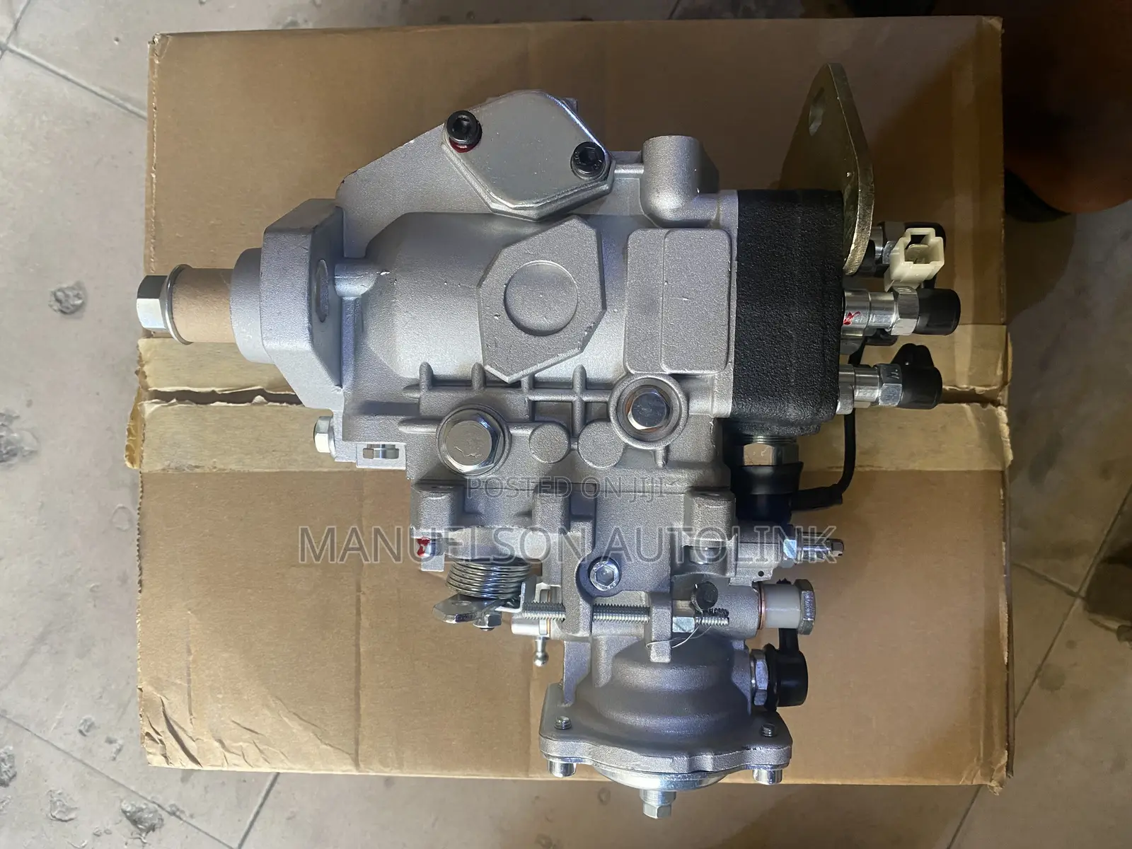 Injector Pump for Hilux,Landcruiser Diesel 1hz 22100-1c201