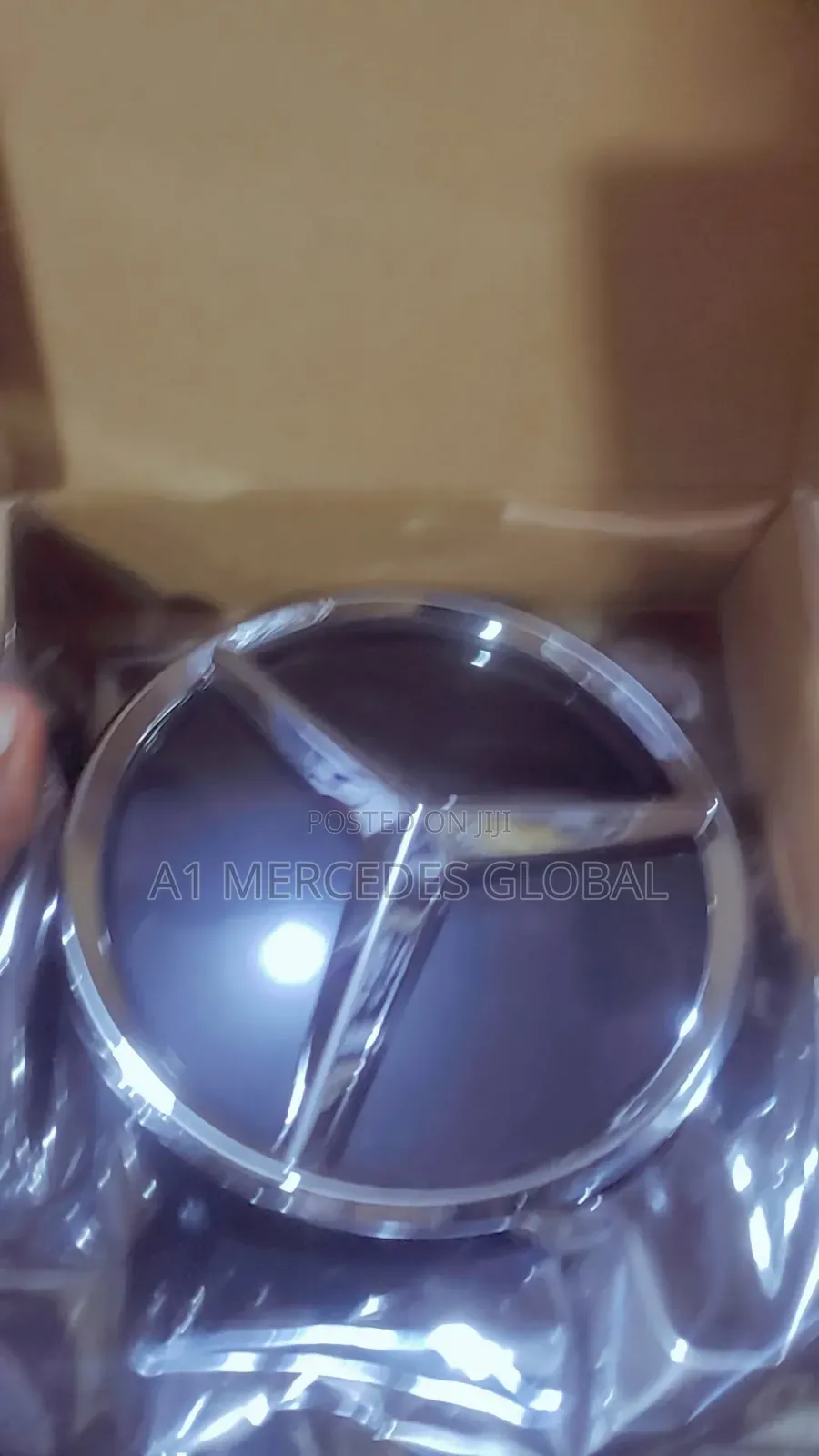 Mercedes-Benz Front Grill Star Logo