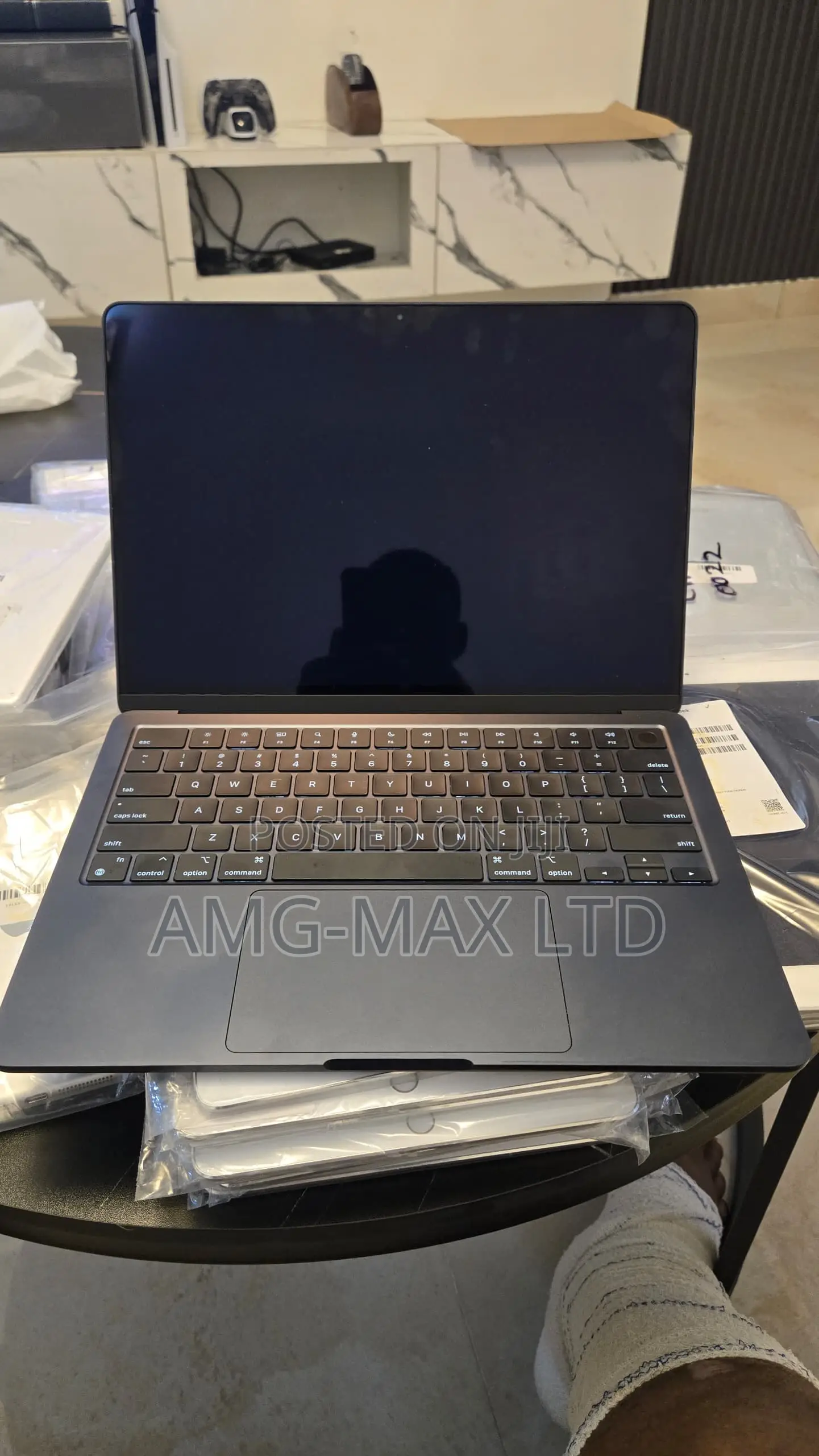 Laptop Apple MacBook Air 2022 M2 16GB Apple M2 SSD 512GB