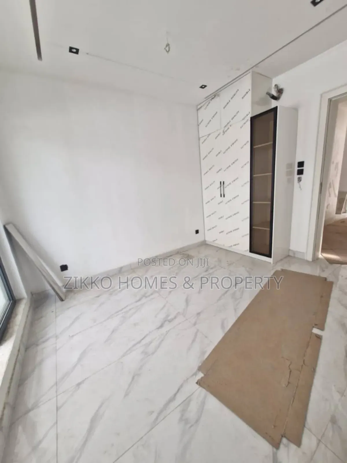 2bedroom Apartment for Sale at Lekki