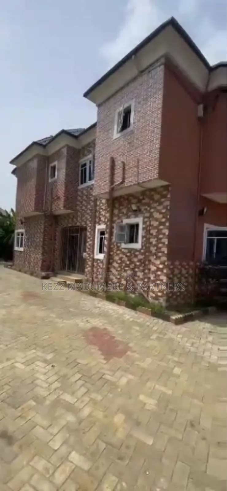 4bdrm Duplex in Off Eastwest Rd , By, Port-Harcourt for sale