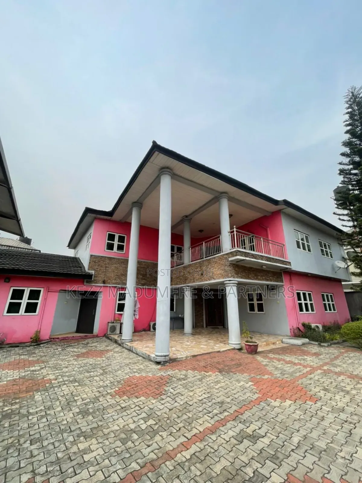 Furnished 5bdrm Duplex in Origwe, Elimbu, Port for sale