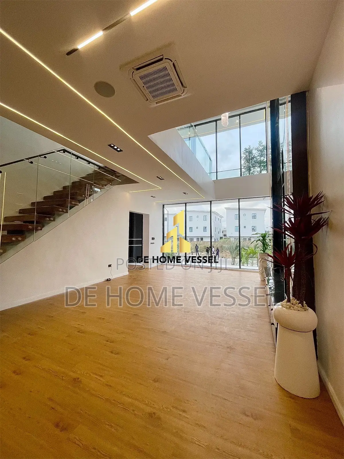 5bdrm Duplex in Ikate for sale