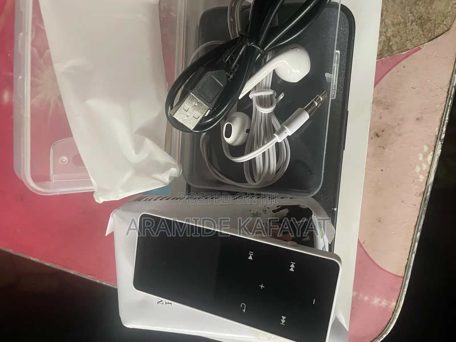 Xgaghb Portable Multimedia Mp3 Player Black 8gb
