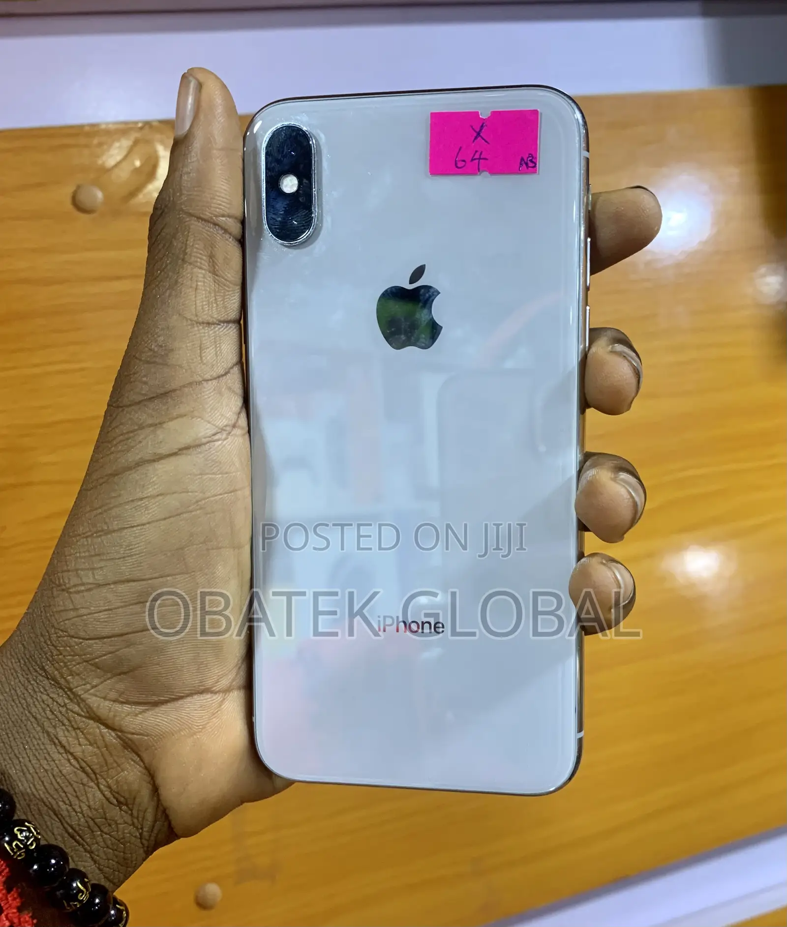 Apple iPhone X 64 GB White